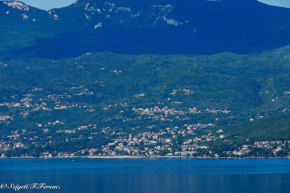 Charming 2-Bed Apartment in Rijeka with Sea View